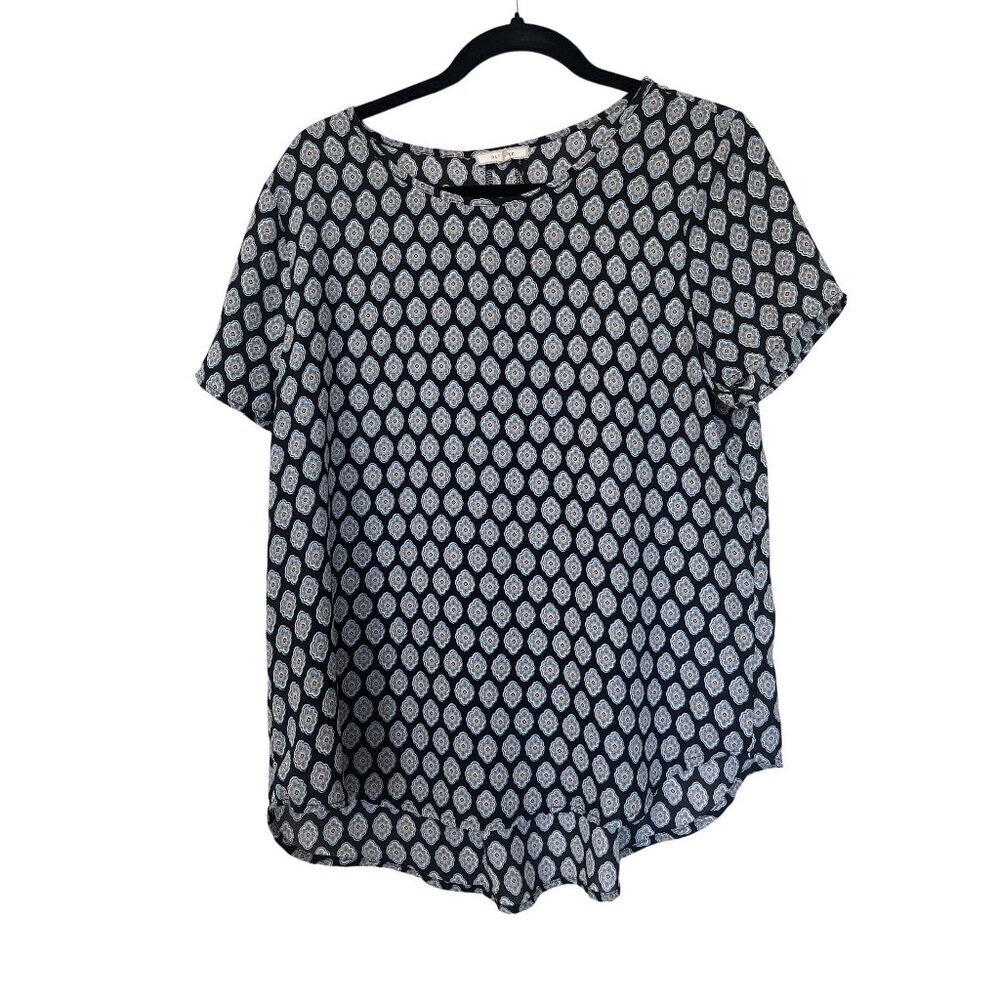 Pleione Relaxed Short Sleeve Floral Blouse M
